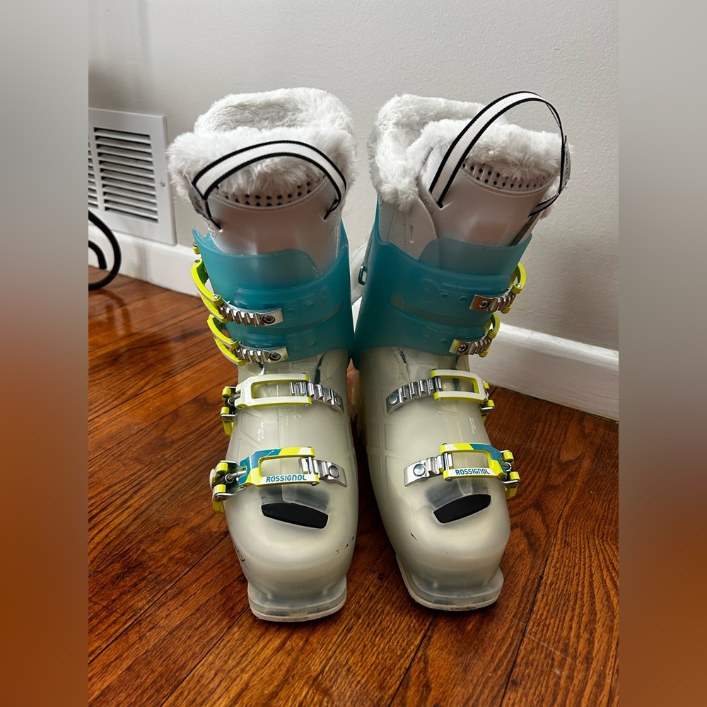 Rossignol Alltrack Pro 80 W Ski Boots – Barely Used – Size (24.5)
